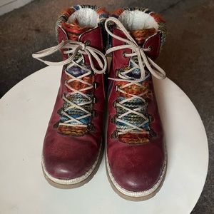 Maroon rieker Boots